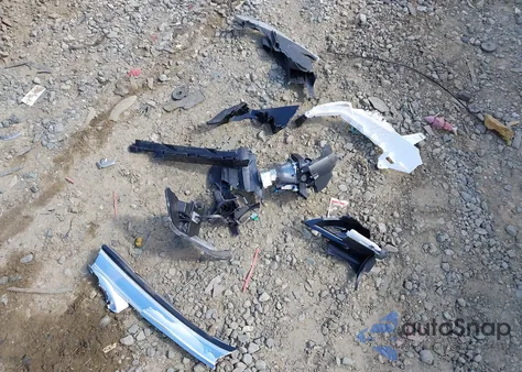 2018 Chevrolet Camaro 1Ss z USA, uszkodzony, nr VIN 1G1FE1R74J0151094